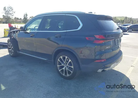 2025 BMW X5 xDrive40I из США, поврежденный, VIN 5UX23EU05S9Z43604